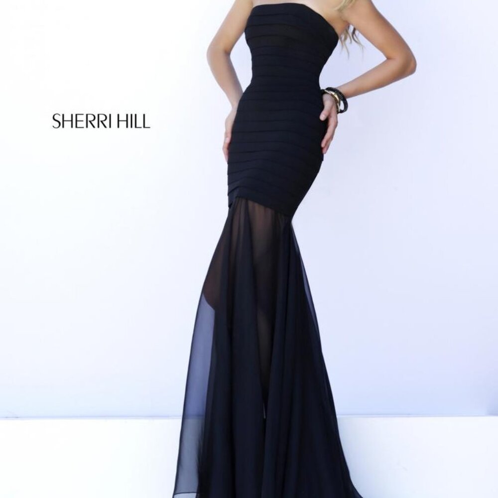 Size 2/4 black strapless tiered stretch bodycon w/ sheer chiffon skirt by Sherri